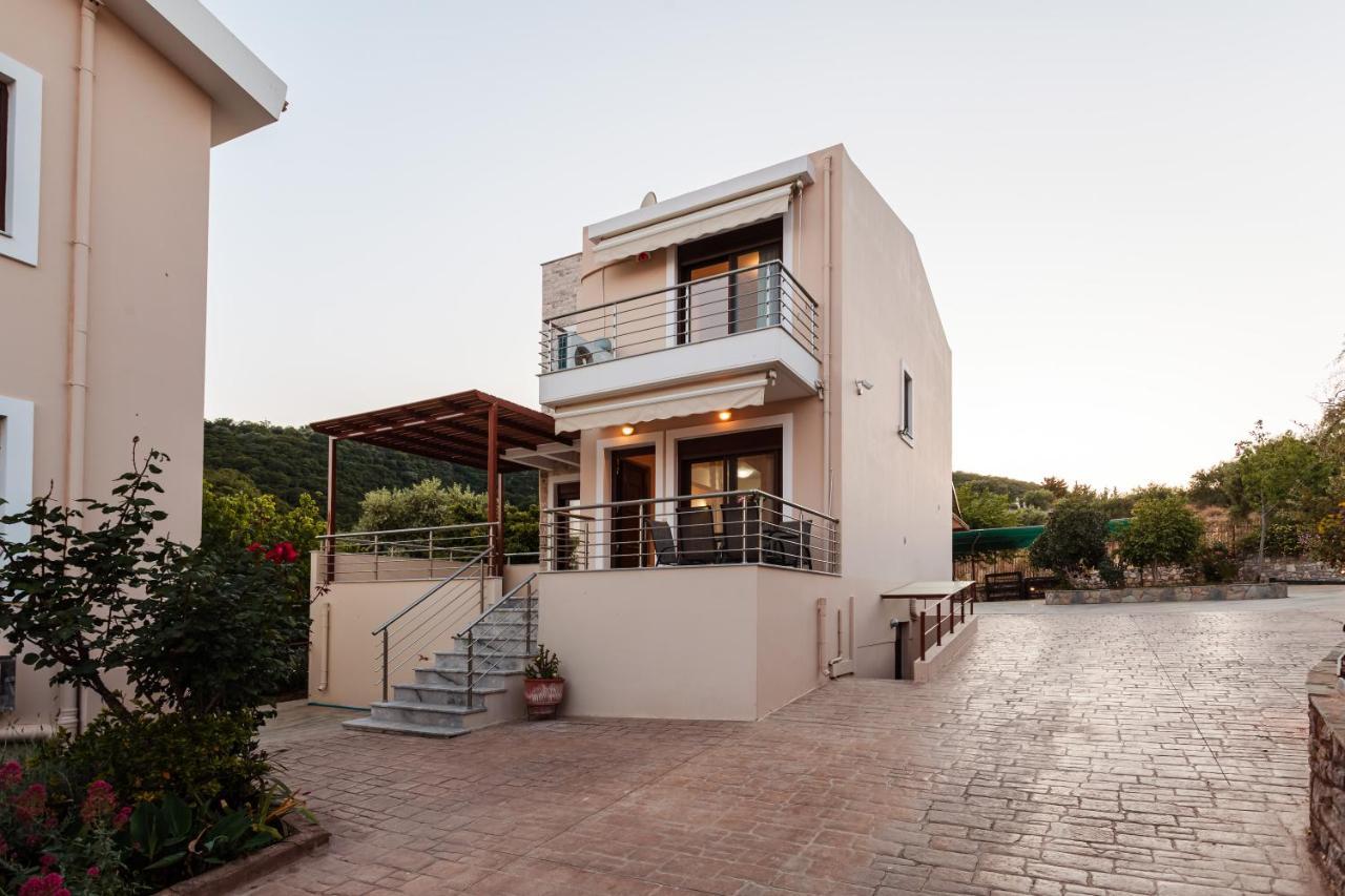 Seaside Getaway - Aelia Villa'S Dreamy Paradise Petalídhion Exterior foto
